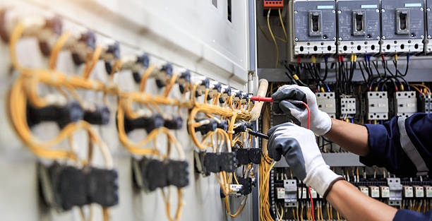 Professional Electrician technician working in Romoland, CA